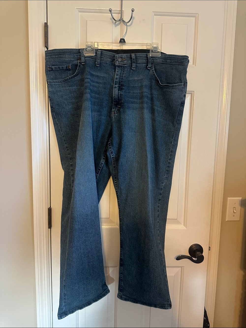 Wrangler Men's Dark Blue Bootcut Jeans